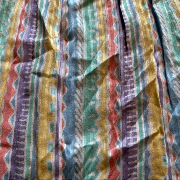 Vintage Doncaster Size 4 Tribal Pride LGBT Skirt Blue Red Pink Yellow - Picture 8 of 8